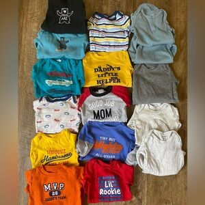Lot Long Sleeve Onesies carters/old navy baby 👶🏻